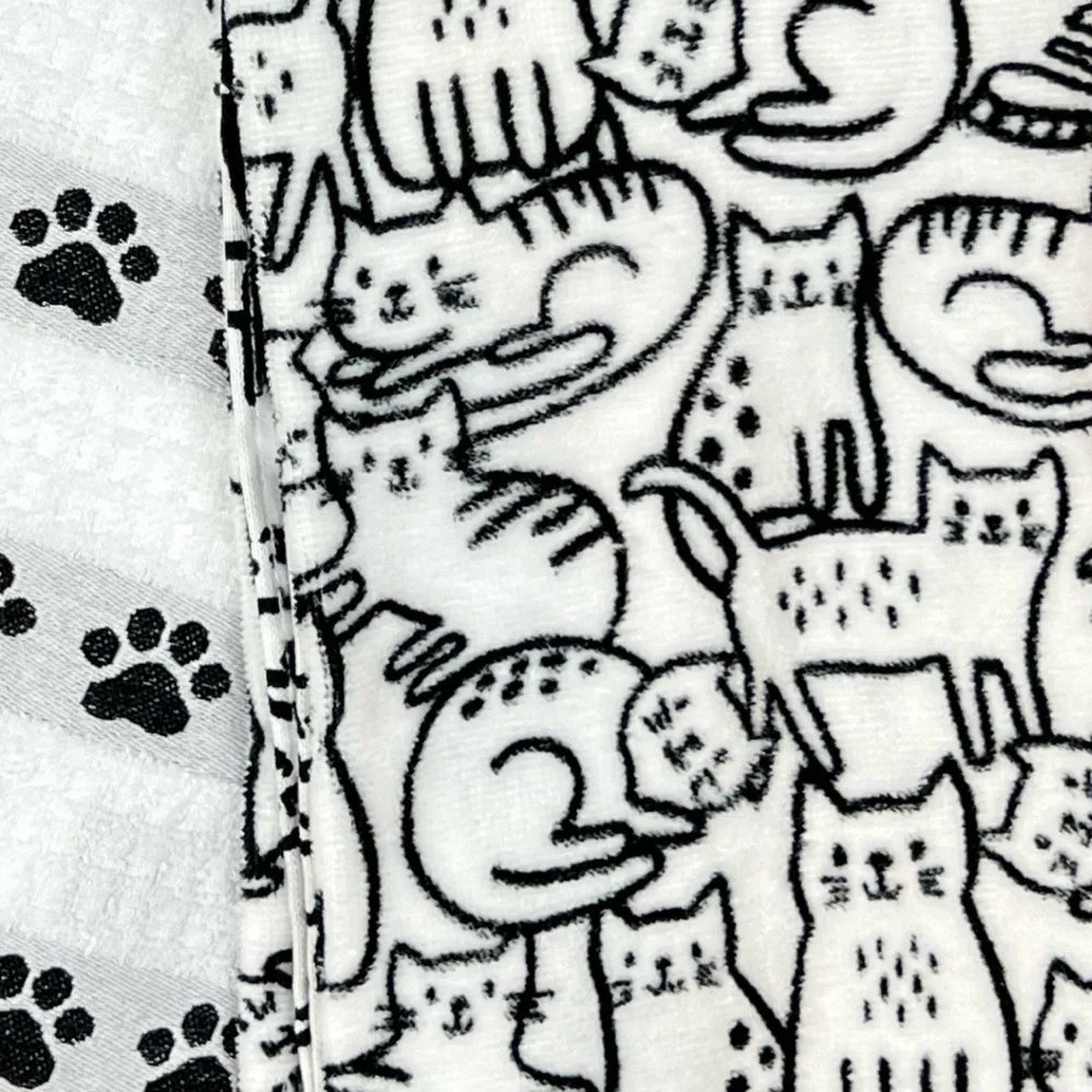 Humane World for Animals’ ‘Black & White Cats’  Dish Towels (3). NWT. Firm!